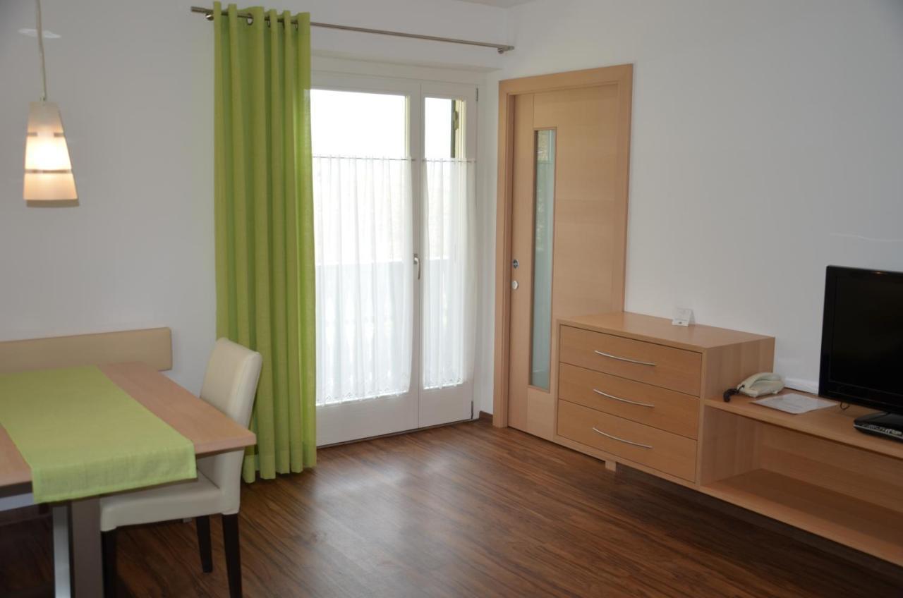 Obermaratscher Apartments Residence Lagundo Esterno foto