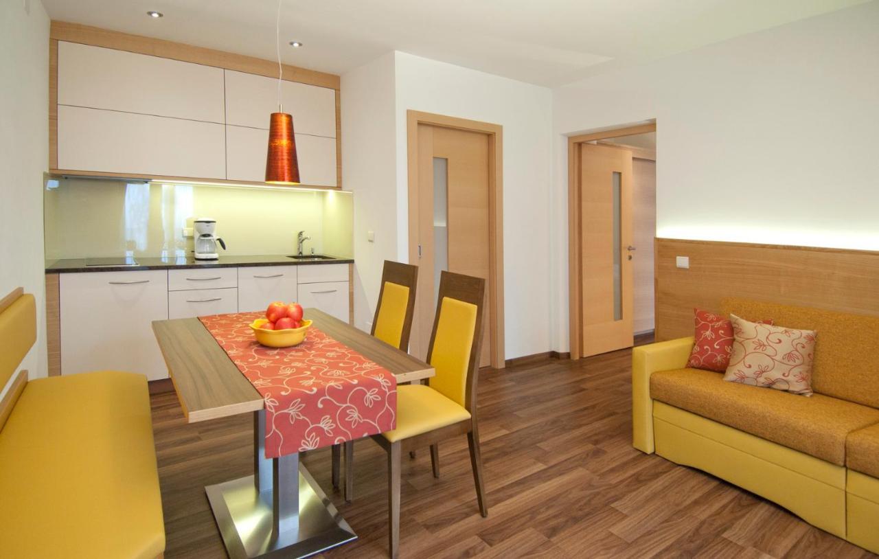 Obermaratscher Apartments Residence Lagundo Esterno foto